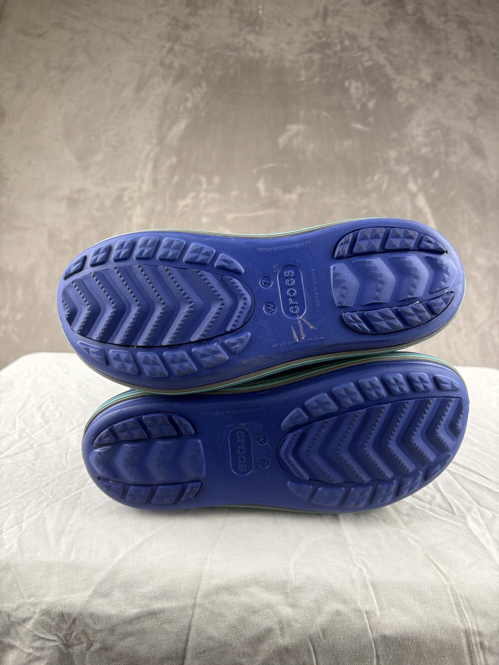 Crocs Women's Waterproof Rain Boots Size 7 Blue Short Boot - Picture 7 of 8